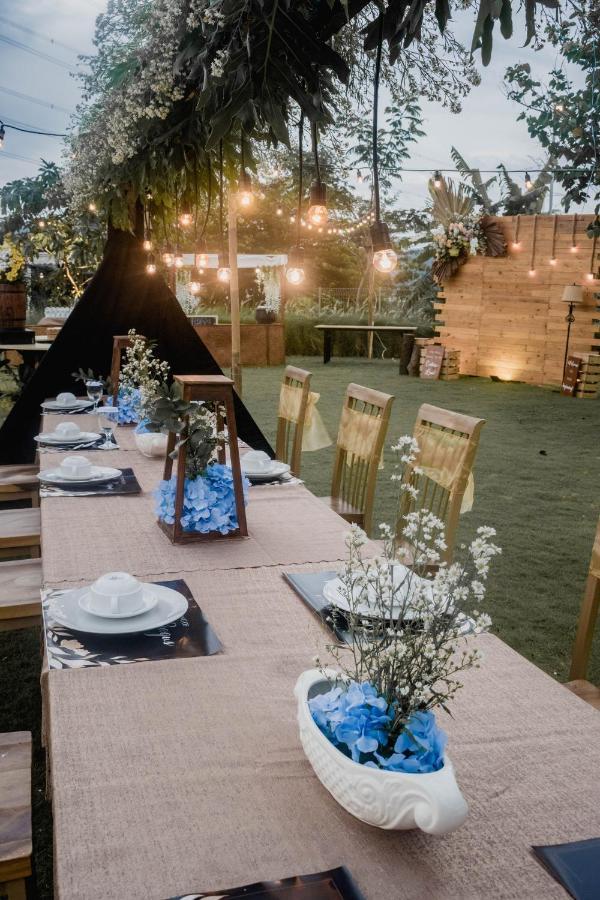 The Wujil Resort & Conventions Semarang Extérieur photo