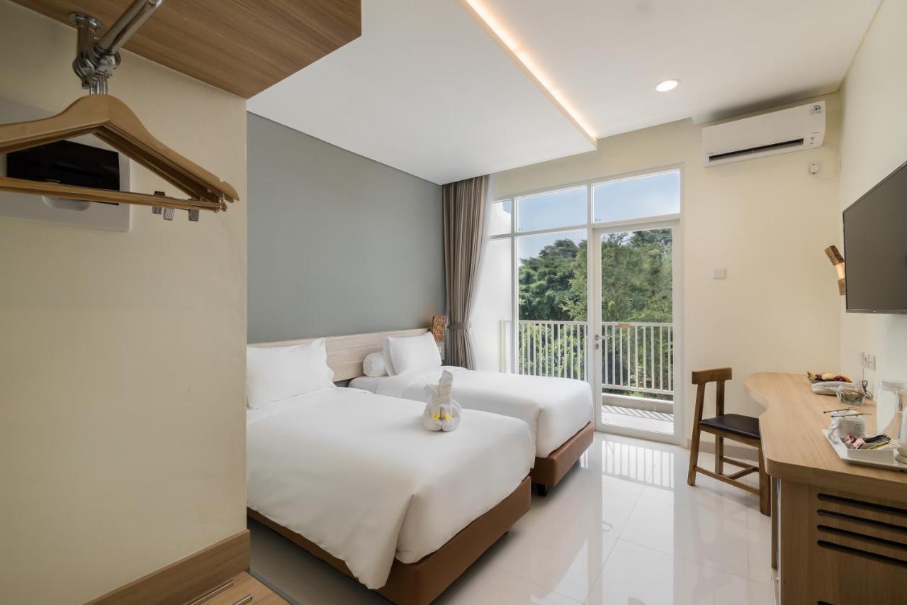 The Wujil Resort & Conventions Semarang Extérieur photo